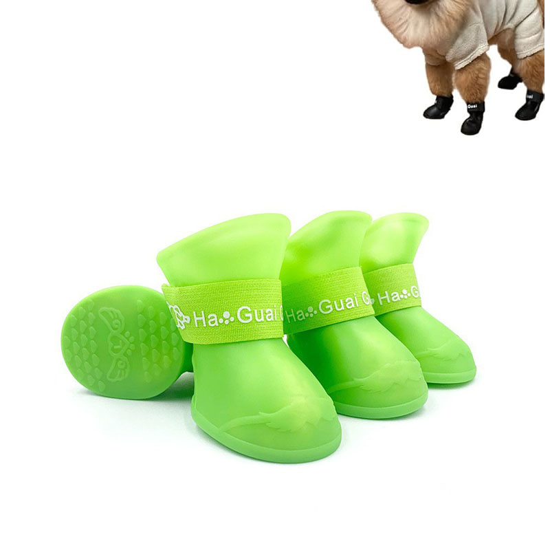 4 Buah Sepatu Bot Hujan Anjing - Shoe Polish Cream ulasan dan harga